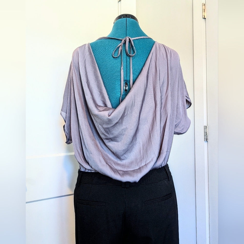 Banana Republic women's blouse Large silky cowl back dolman sleeves purple NWT - Picture 2 of 6
